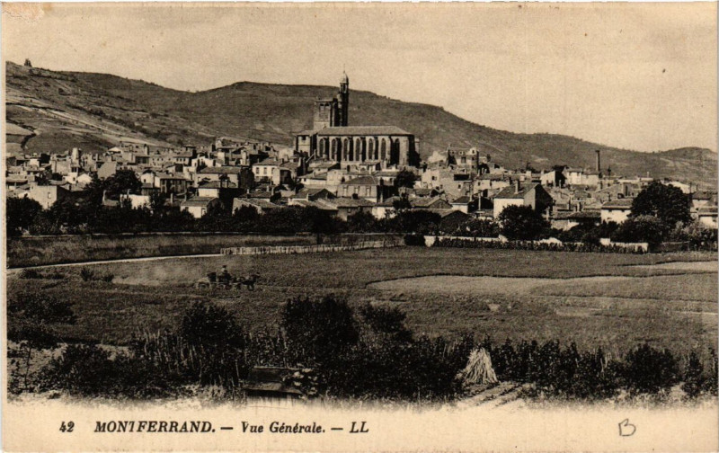 Carte postale ancienne Clermont-Ferrand vue générale à Clermont-Ferrand
