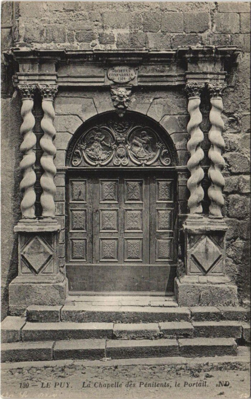 Carte postale ancienne Le Puy - Le chapelle des penitents