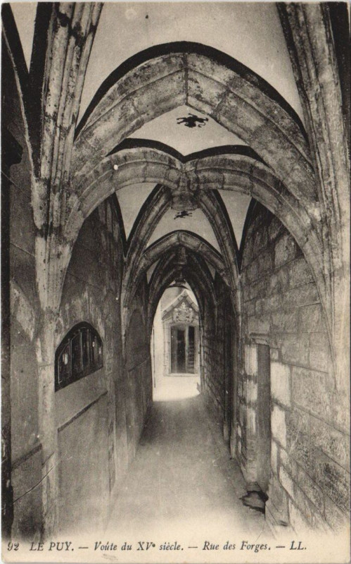 Carte postale ancienne Le Puy - Voute du xv siecle