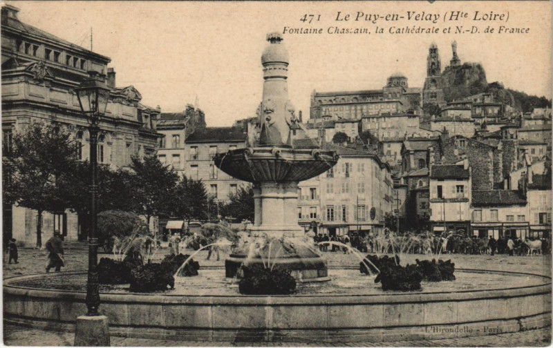 Carte postale ancienne Le Puy-en-Velay - Fontaine chassain la au Puy-en-Velay