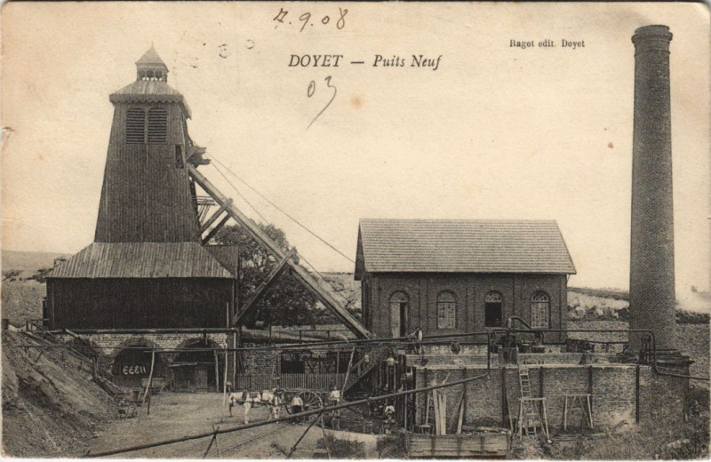 Carte postale ancienne Doyet Puits Neuf France à Doyet