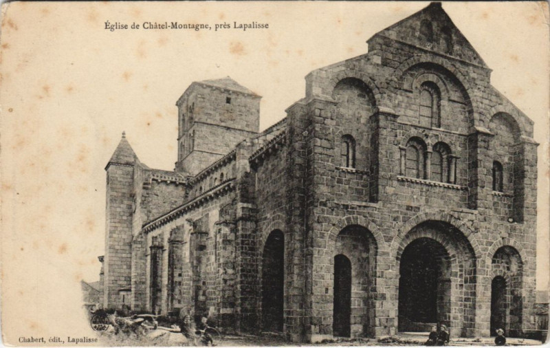Carte postale ancienne Chatel-Montagne Eglise