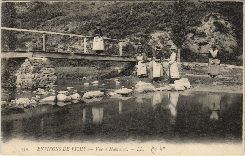 Carte postale ancienne Les Malavaux vue à Vaux