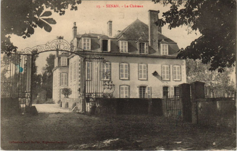 Carte postale ancienne Senan Le Chateau à Senan