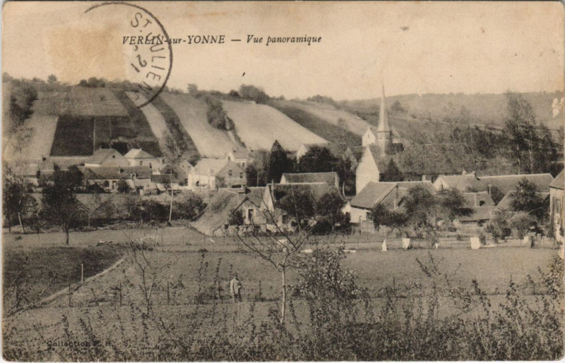 Carte postale ancienne Verlin-Sur-Yonne Vue panoramique à Verlin