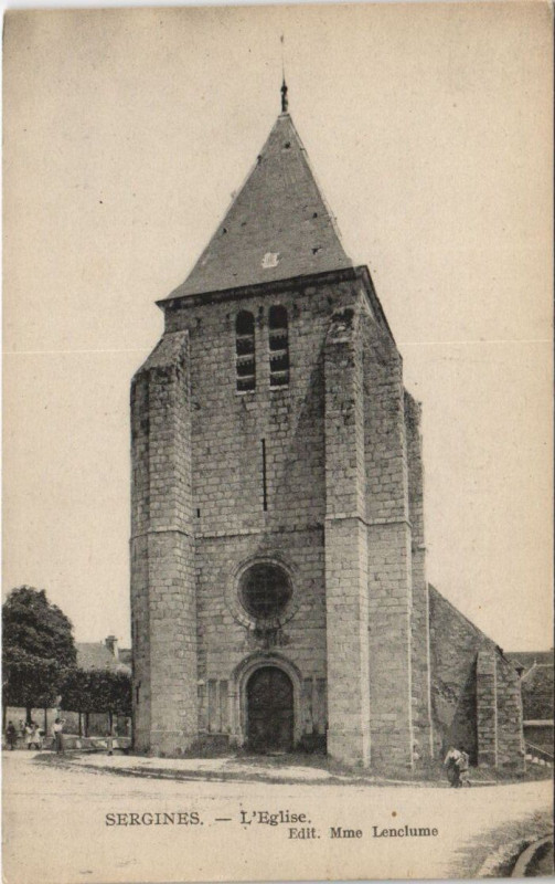 Carte postale ancienne Sergines Le Clocher à Sergines