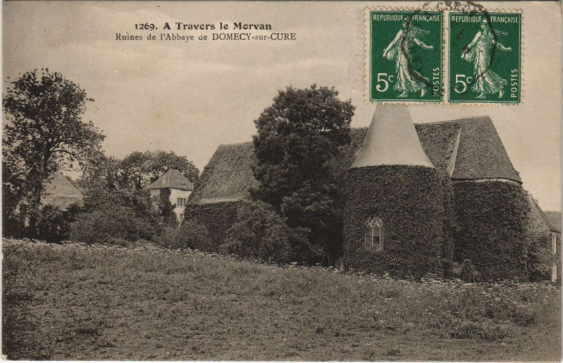 Carte postale ancienne Abbaye de Domecy-Sur-Cuire Ruines
