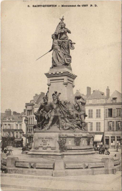 Carte postale ancienne Saint-Quentin Monument de à Saint-Quentin