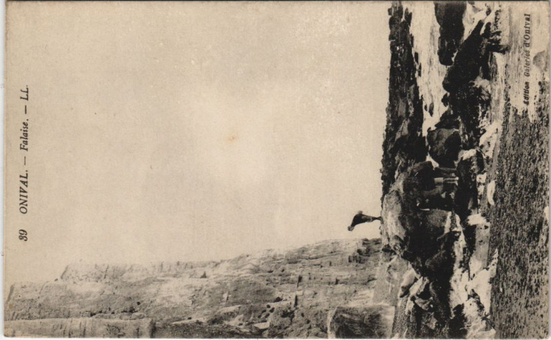 Carte postale ancienne Onival La Falaise