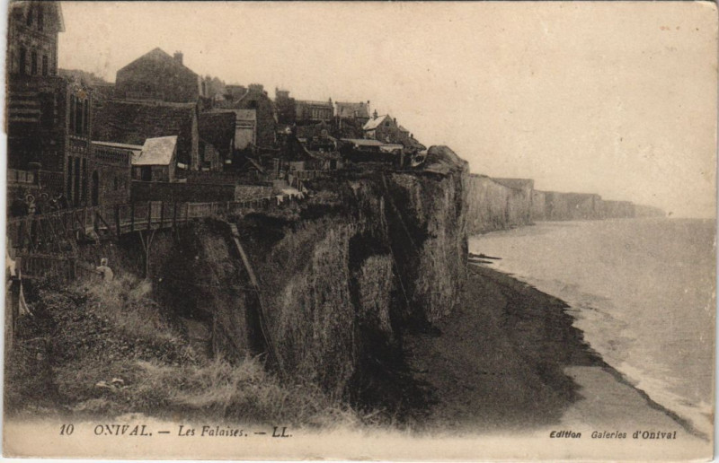Carte postale ancienne Onival Les Falaises