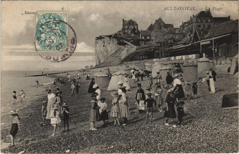 Carte postale ancienne Ault La Plage à Ault