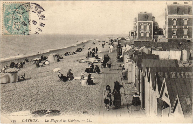 Carte postale ancienne Cayeux-Sur-Mer La Plage et les cabines à Cayeux-sur-Mer