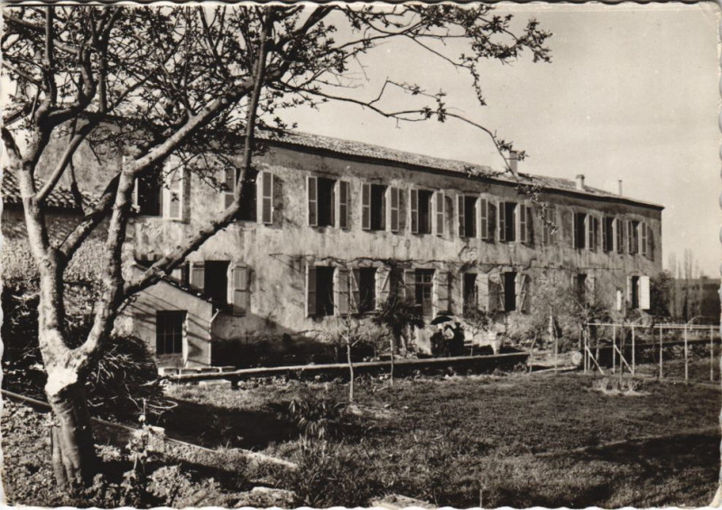 Carte postale ancienne Monpazier Miason de Repos à Monpazier