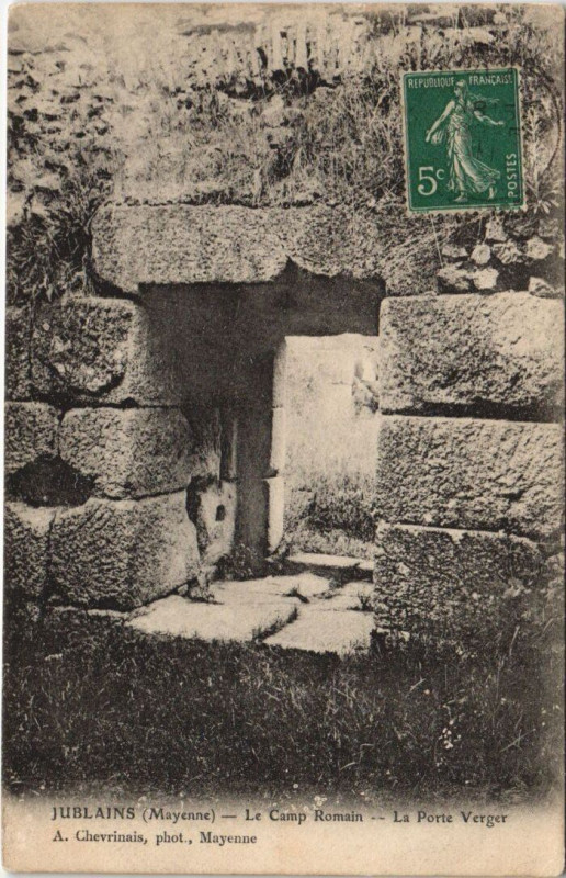 Carte postale ancienne Jublains - Le camp romain à Jublains