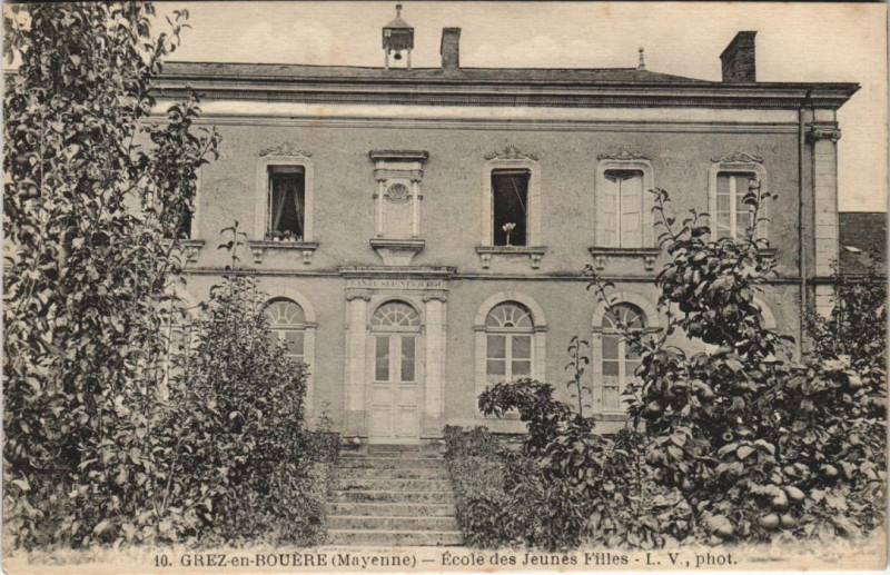 Carte postale ancienne Grez - en bouere - Ecole des jeunes