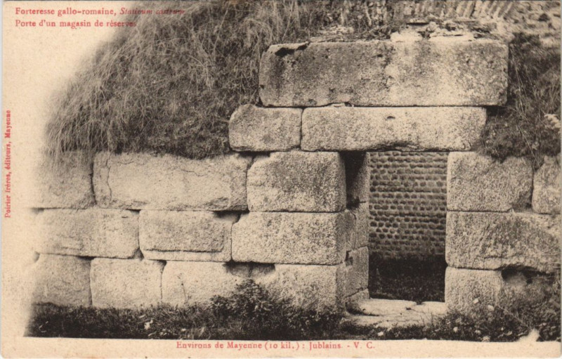 Carte postale ancienne Jublains - Environs de mayenne à Jublains