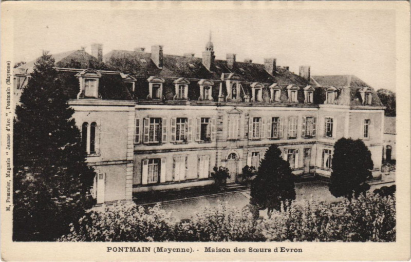 Carte postale ancienne Pontmain - Maison des soeurs d'evron à Pontmain