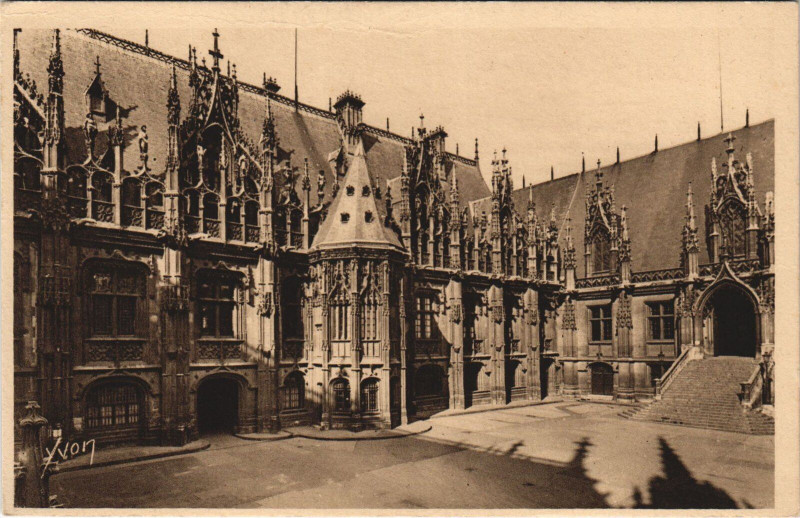 Carte postale ancienne Rouen - Le Palais de justice à Rouen