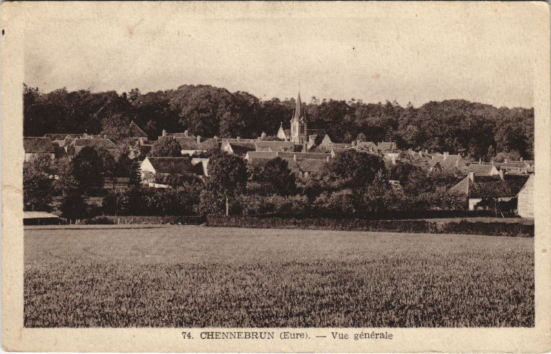 Carte postale ancienne Chennebrun - Vue générale à Chennebrun