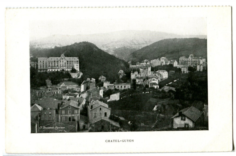 Carte postale ancienne Puy-de-Dôme Châtel-Guyon à Châtel-Guyon