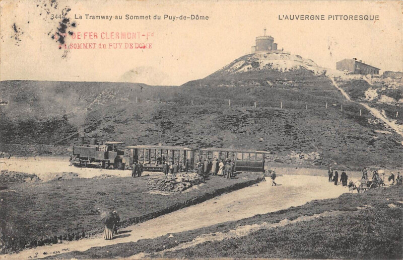 Carte postale ancienne Le Tramway Au Sommet Du Puy De Dome