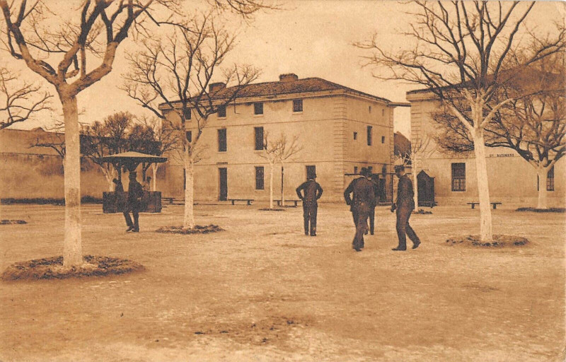 Carte postale ancienne Ile De Re Bagne De Saint-Martin De Re