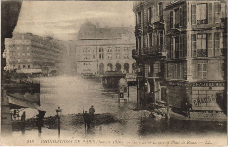 Carte postale ancienne Inondation 1900 Paris Gare Saint-Lazare Place de Rome France à Paris