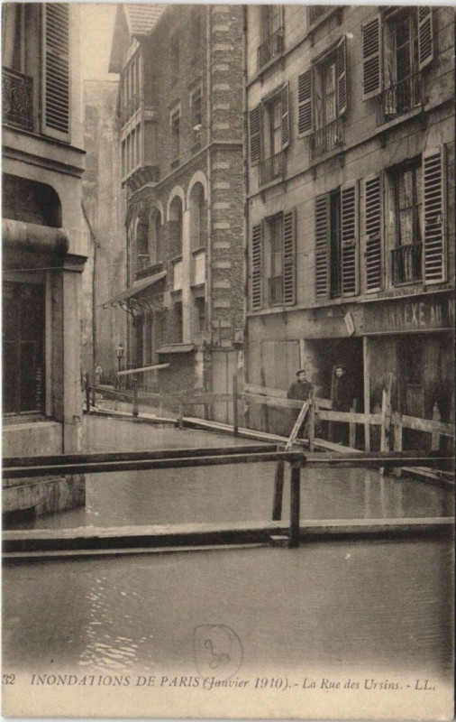 Carte postale ancienne Inondation 1900 Paris Rue des ursins France