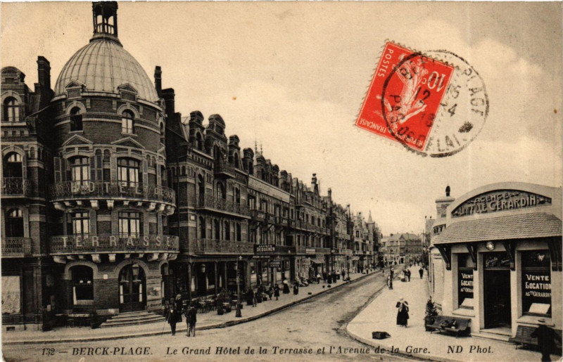 Carte postale ancienne Berck Plage Le Grand Hotel de la Terrasse à Berck