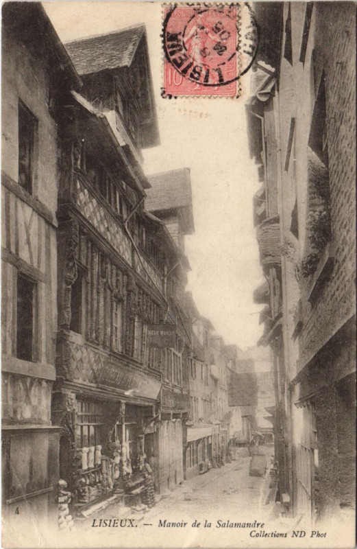 Carte postale ancienne Lisieux Manoir de la Salamandre à Lisieux