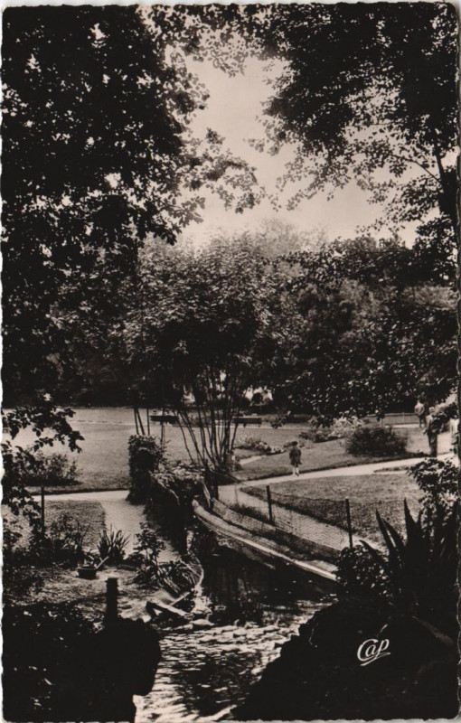 Carte postale ancienne Luc-sur-Mer Le Parc à Luc-sur-Mer