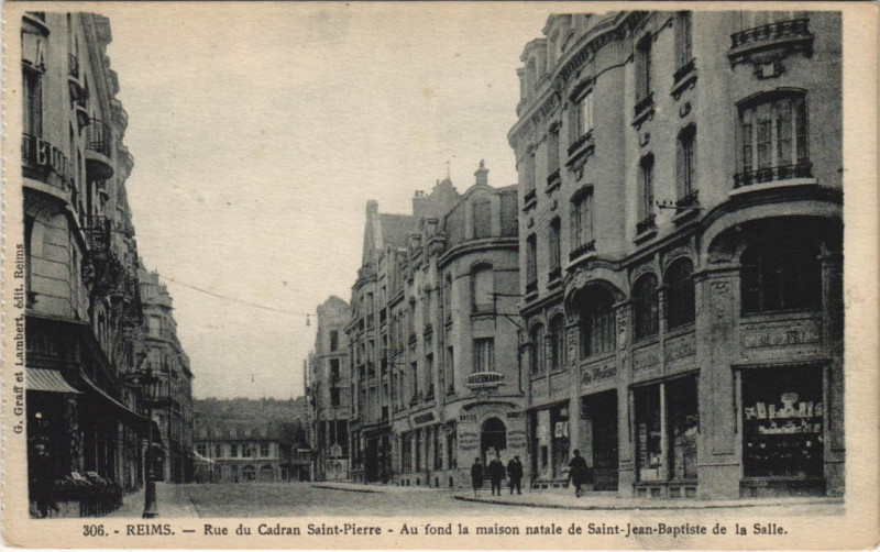 Carte postale ancienne Reims Rue du Cadran Saint-Pierre à Reims