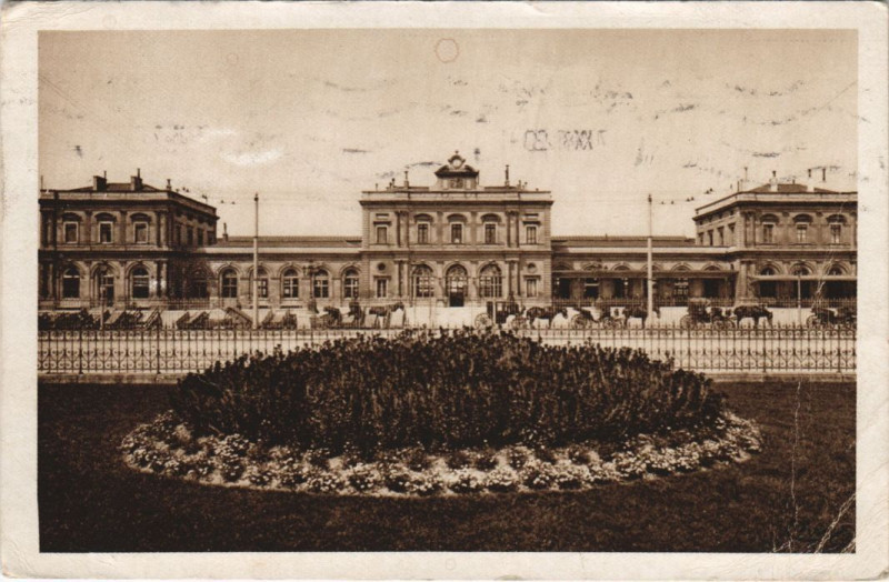 Carte postale ancienne Reims la Gare à Reims