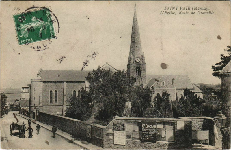 Carte postale ancienne Saint-Pair L'Eglise Route de Granville à Granville