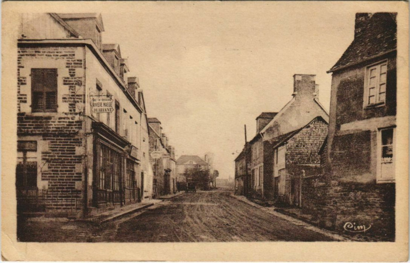 Carte postale ancienne Brecey Route de Saint-Laurent