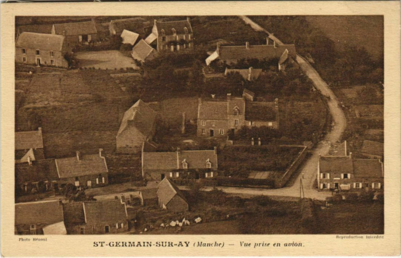 Carte postale ancienne Saint-Germain Sur Ay Vue prise en avion à Ger