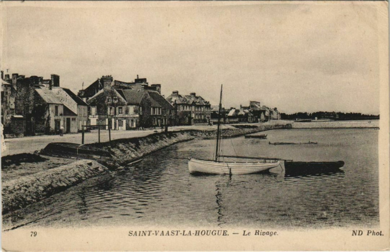 Carte postale ancienne Saint-Vaast-la-Hougue La Rivage