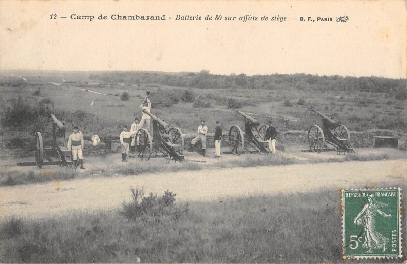 Carte postale ancienne Camp De Chambaran Batterie De 80 Sur Affuts De Siege
