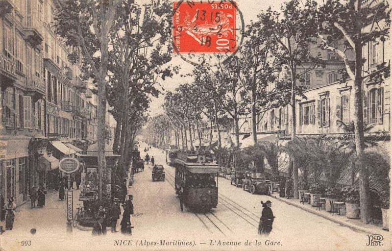 Carte postale ancienne Nice Avenue De La Gare - Tramway à Nice