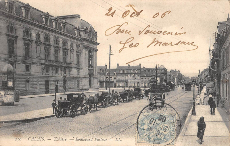 Carte postale ancienne Calais Theatre Boulevard Pasteur - Attelage à Calais