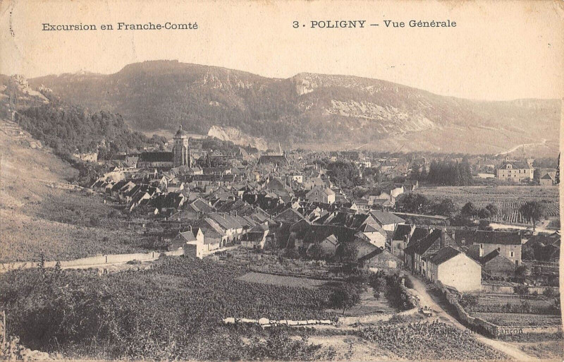Carte postale ancienne Poligny Vue Generale à Poligny