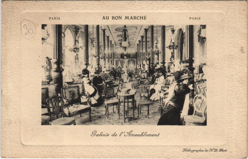 Carte postale ancienne Paris Au Bon Marhce Galerie de l'Ameublement à Paris 7e