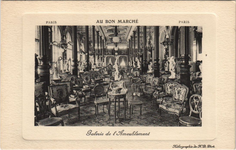 Carte postale ancienne Paris Au Bon Marhce Galerie de l'Ameublement à Paris 7e
