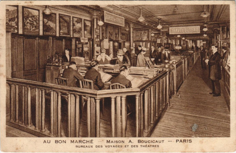 Carte postale ancienne Au Bon Marché - Maison A. Boucicaut - Bureaux des Voyages et des Théatres à Paris 7e