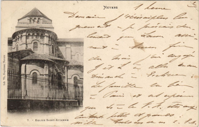 Carte postale ancienne Nevers Eglise Saint-Etienne à Nevers