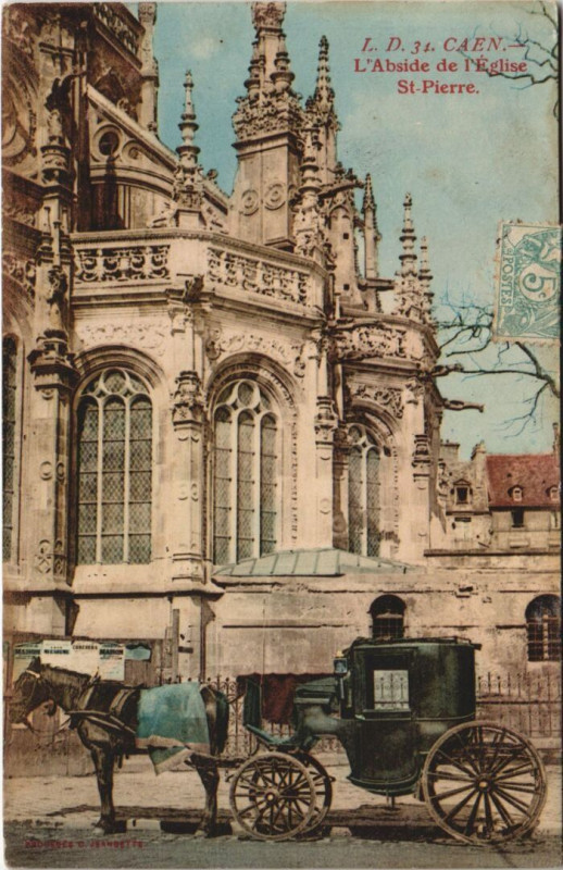 Carte postale ancienne Caen L'Abside de l'Eglise Saint-Pierre à Caen