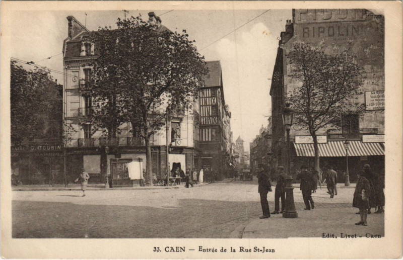 Carte postale ancienne Caen Entree de la Rue Saint-Jean à Caen