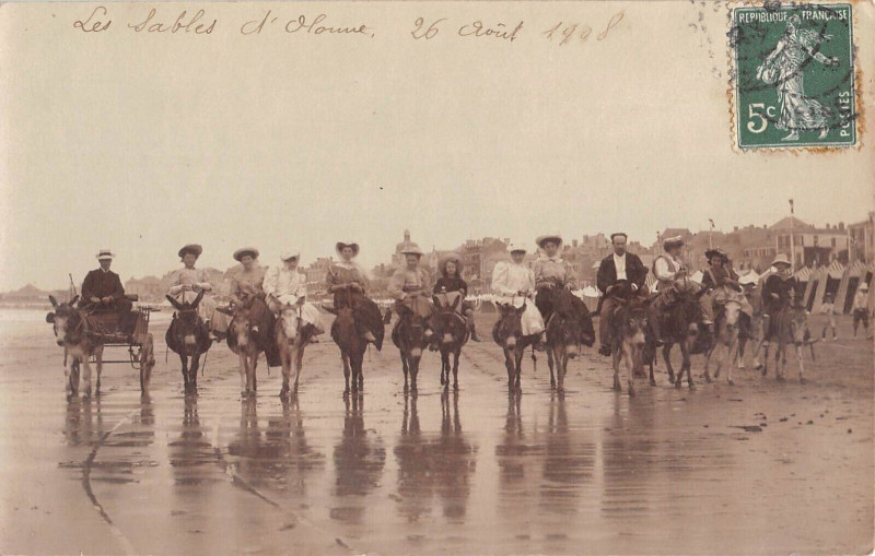 Carte postale ancienne Les Sables D'Olonne Carte Photo Situee Au Devant De La Cpa 1908 aux Sables-d'Olonne