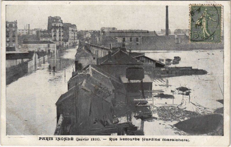 Carte postale ancienne Paris inondé (janvier 1910) - Rue Lecourbe (Jardins maraichers) à Paris 15e
