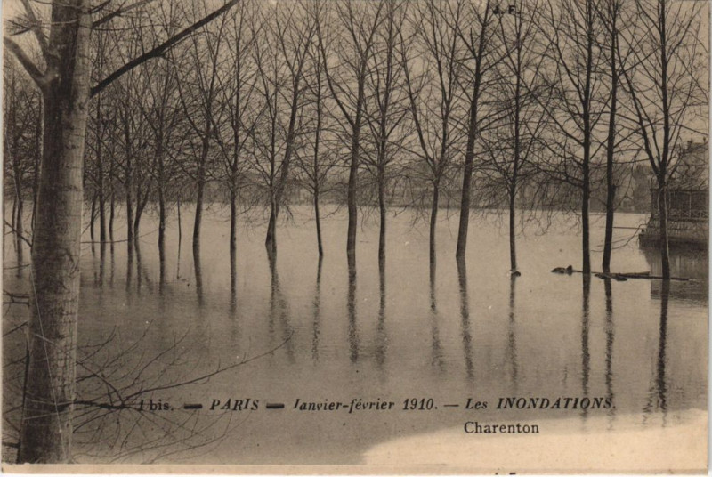 Carte postale ancienne Paris 12e - Les Inondations - Charenton à Charenton-le-Pont